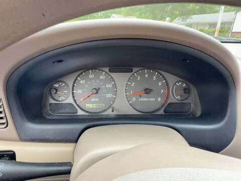 2002 Nissan Sentra XE