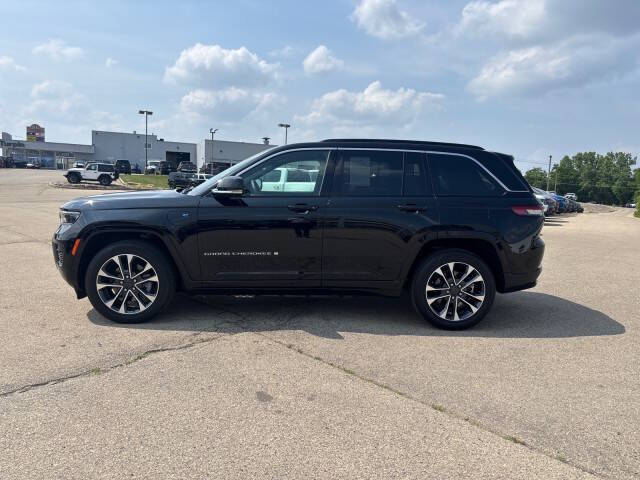 Used 2024 Jeep Grand Cherokee Overland 4xe with VIN 1C4RJYD61RC100086 for sale in Dubuque, IA