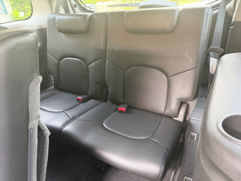 2007 Nissan Pathfinder LE