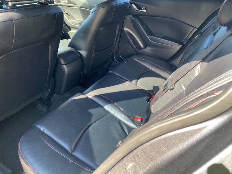 2015 Mazda MAZDA3 s Touring