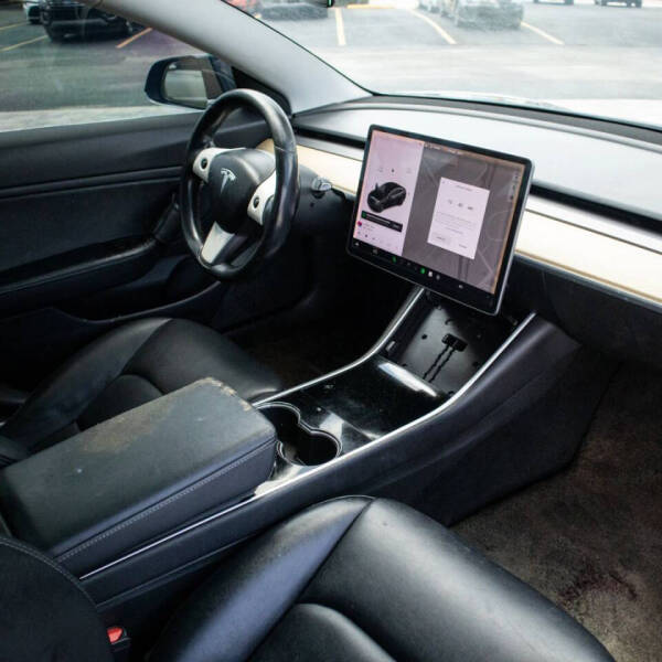 2019 Tesla Model 3 Long Range