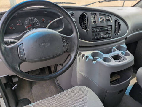 2001 Ford E-Series