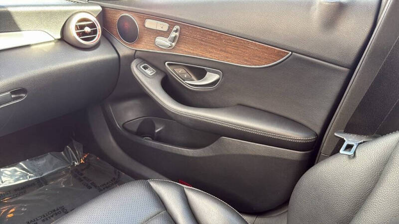 2019 Mercedes-Benz C-Class C 300