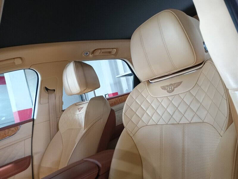 2019 Bentley Bentayga V8