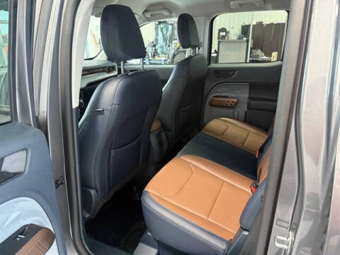 2023 Ford Maverick Lariat