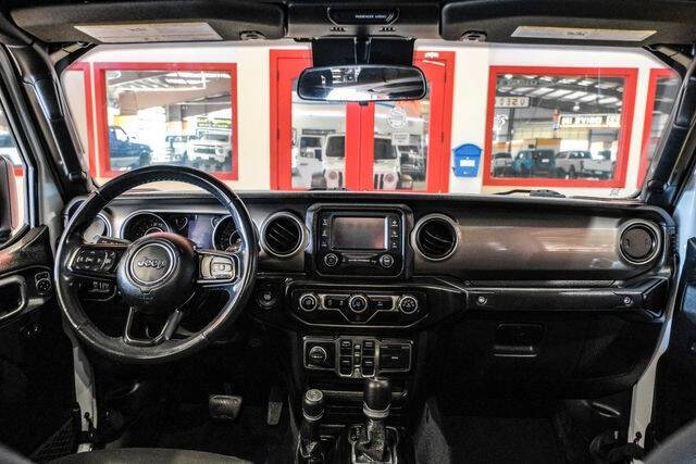 2020 Jeep Gladiator Sport