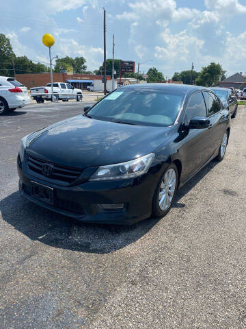 2013 Honda Accord for sale at Gator's Auto Sales in Garland TX