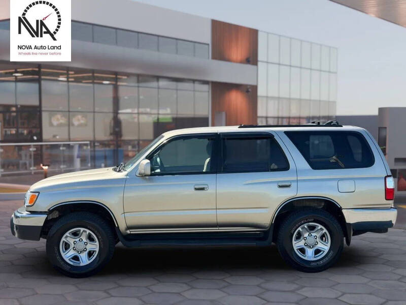 2002 Toyota 4Runner SR5