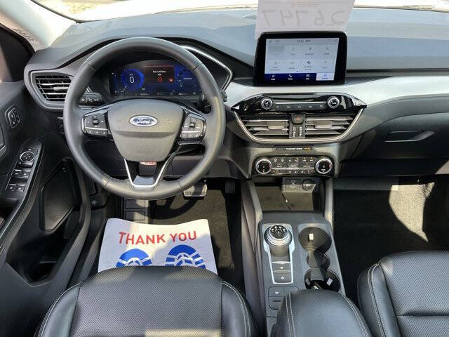 2022 Ford Escape SEL