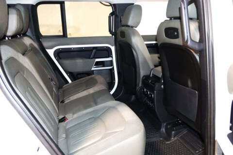 2020 Land Rover Defender 110 SE