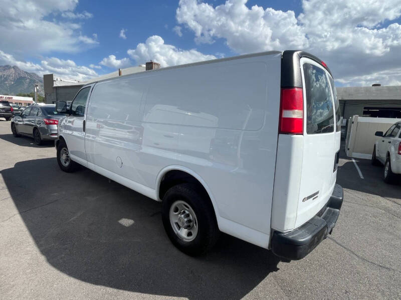2013 Chevrolet Express 2500