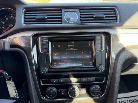 2016 Volkswagen Passat 1.8T SE