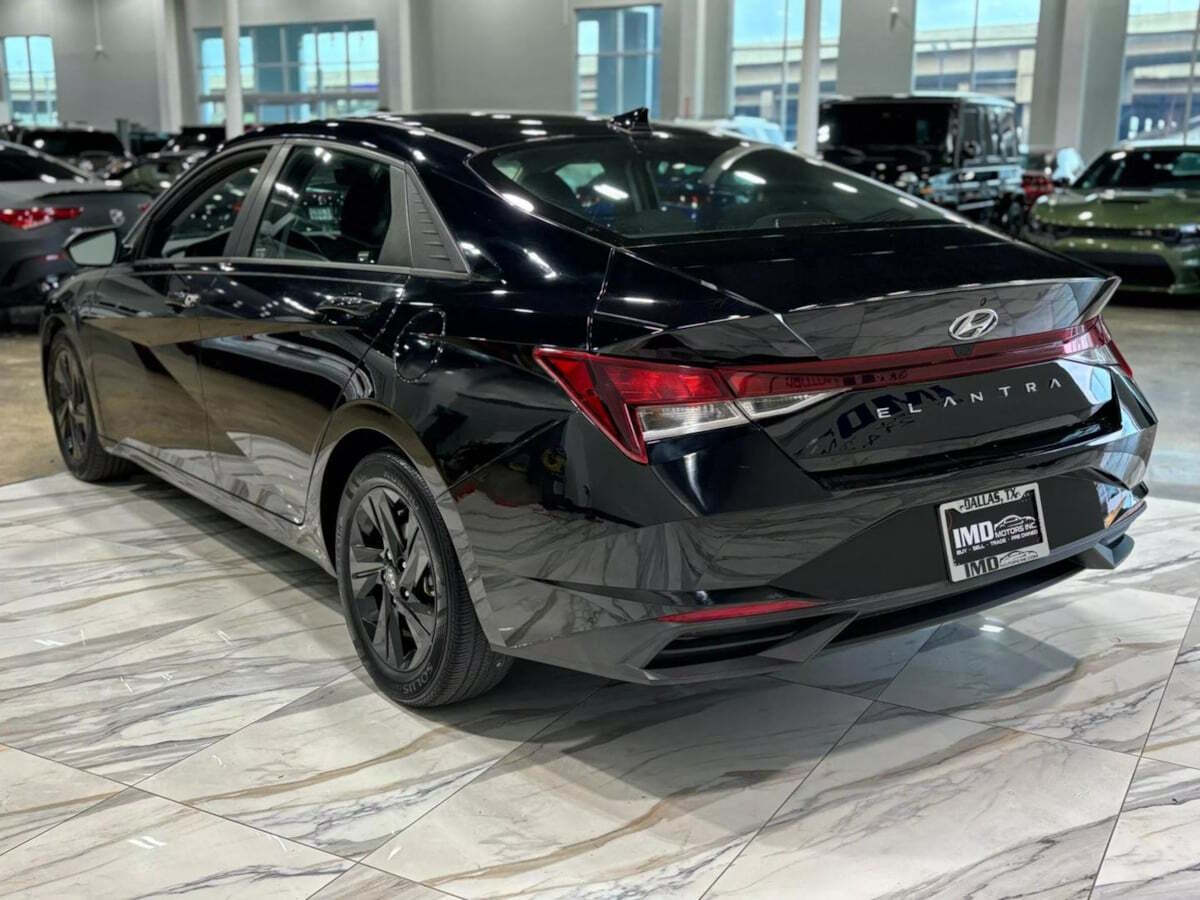 2021 Hyundai ELANTRA for sale at IMD MOTORS, INC in Dallas, TX