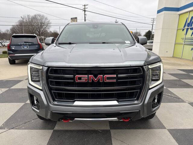 2022 GMC Yukon XL AT4