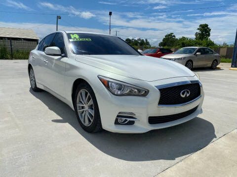 2014 Infiniti Q50 Premium