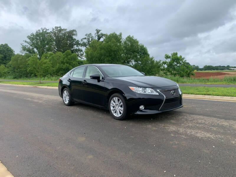 2014 Lexus ES 350 for sale at Tennessee Valley Wholesale Autos LLC in Huntsville AL