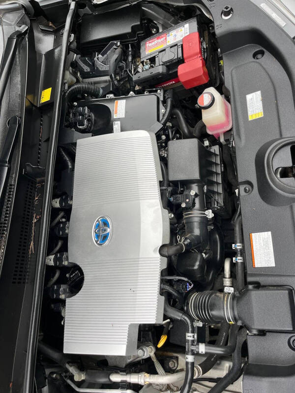 2016 Toyota Prius Two