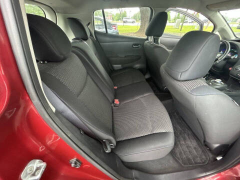 2015 Nissan LEAF