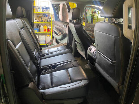 2017 Chevrolet Suburban LT