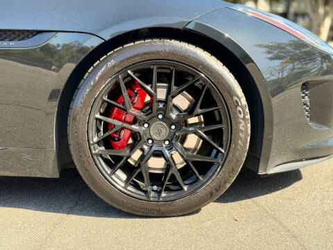 2016 Jaguar F-TYPE