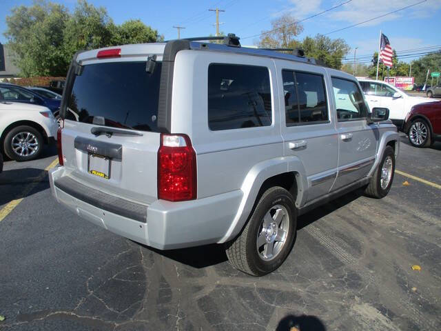 2010 Jeep Commander Sport