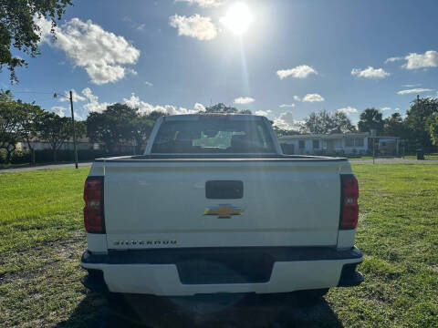 2018 Chevrolet Silverado 1500 LS