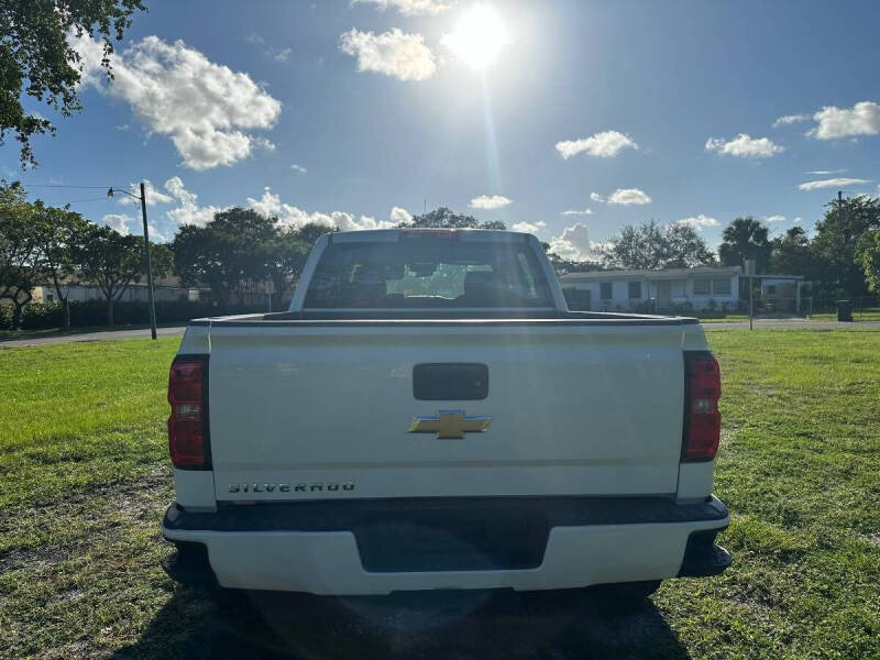2018 Chevrolet Silverado 1500 LS