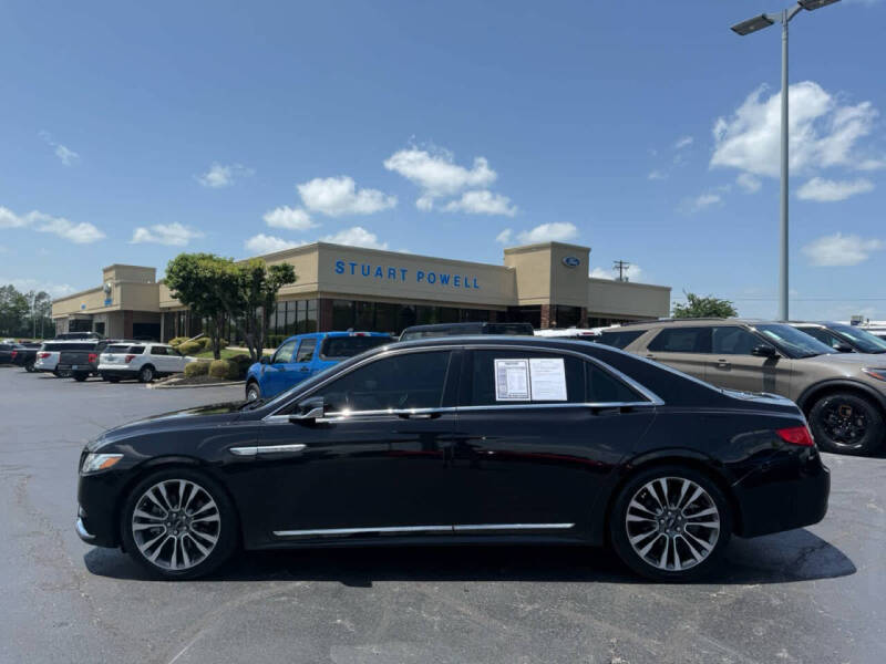 2017 Lincoln Continental Reserve