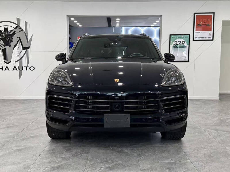 2022 Porsche Cayenne Platinum Edition