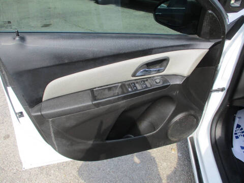 2012 Chevrolet Cruze LS