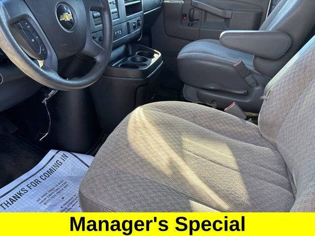 2017 Chevrolet Express LT 3500