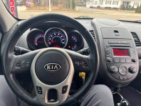 2012 Kia Soul +