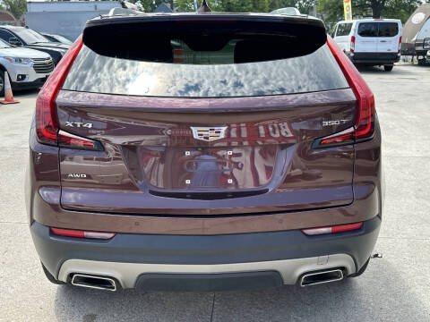 2023 Cadillac XT4 Premium Luxury
