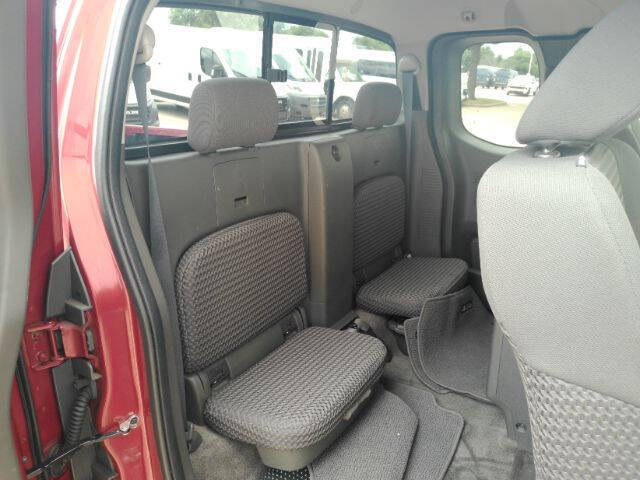 2017 Nissan Frontier SV