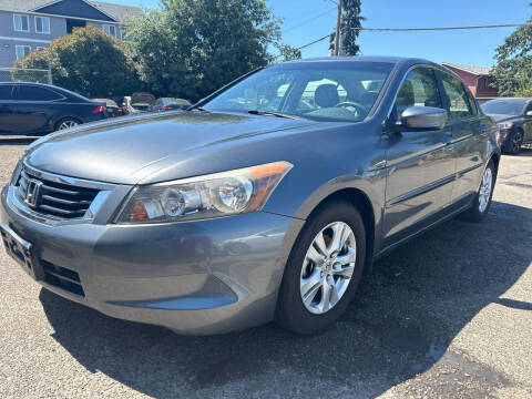 2008 Honda Accord for sale at Universal Auto Sales Inc in Salem OR