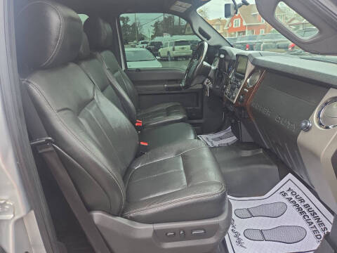 2016 Ford F-350 Super Duty Lariat