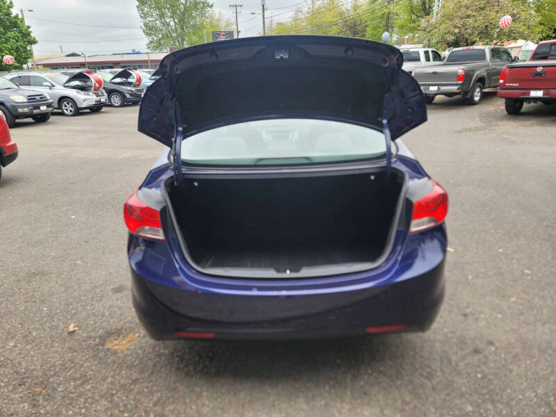 2011 Hyundai Elantra