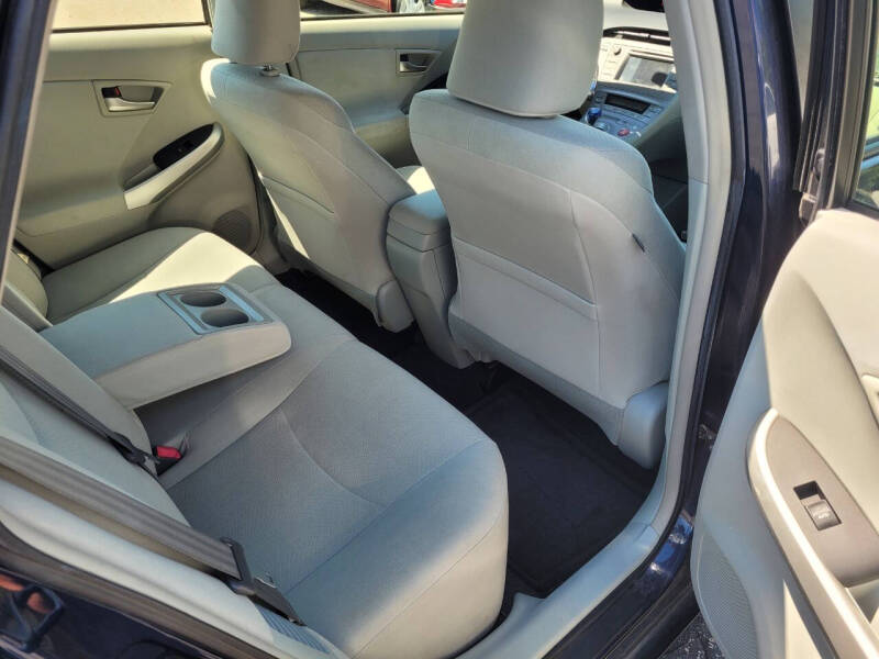 2014 Toyota Prius Two