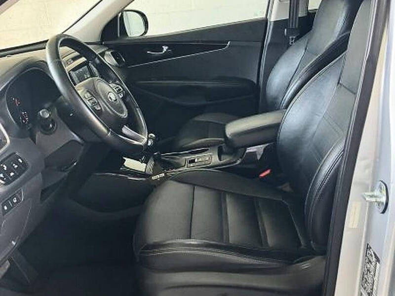 2017 Kia Sorento EX V6