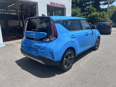 2023 Kia Soul EX
