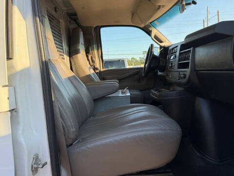 2016 Chevrolet Express 2500