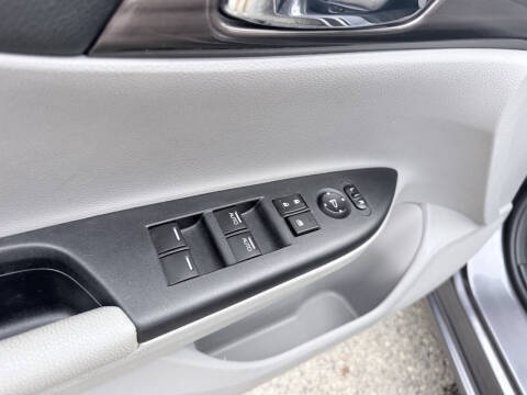 2017 Honda Accord EX-L w/Navi w/Honda Sensing