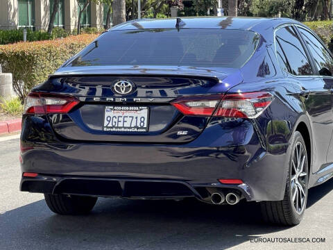 2022 Toyota Camry SE