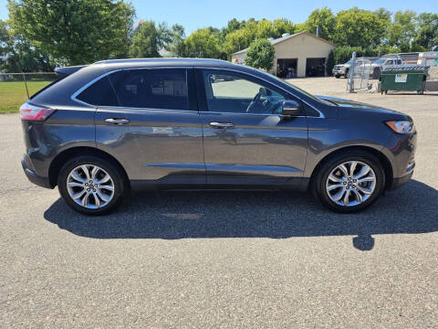 2019 Ford Edge Titanium