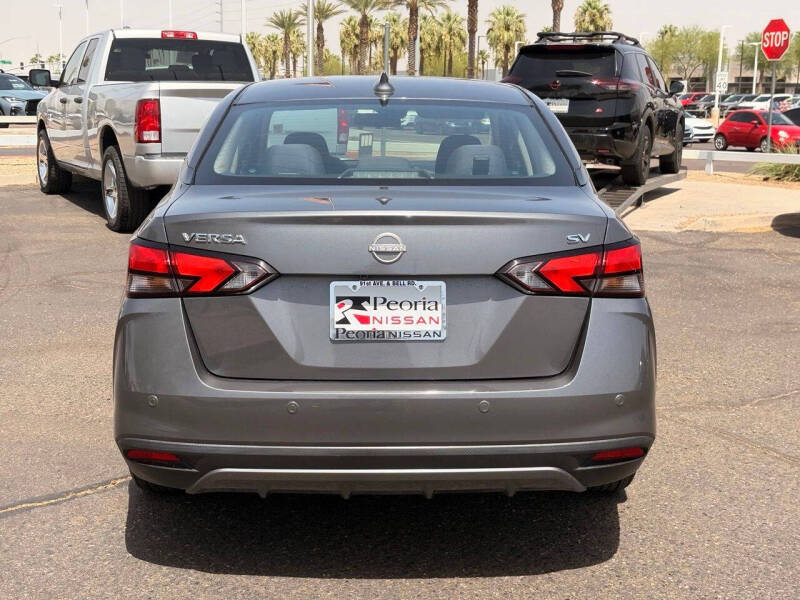 2025 Nissan Versa SV