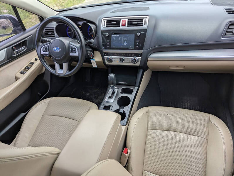 2017 Subaru Outback 2.5i Premium