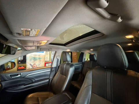 2017 Toyota Highlander