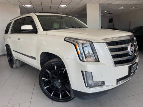 2015 Cadillac Escalade Luxury