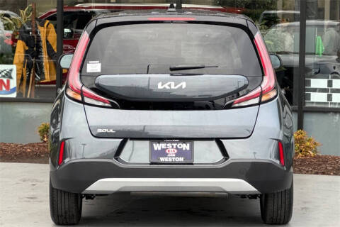 2025 Kia Soul LX