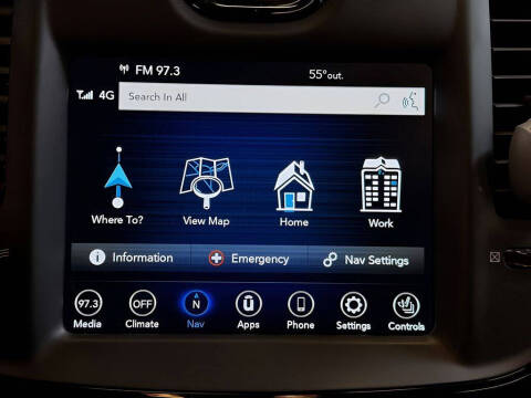 2023 Chrysler 300 S V8